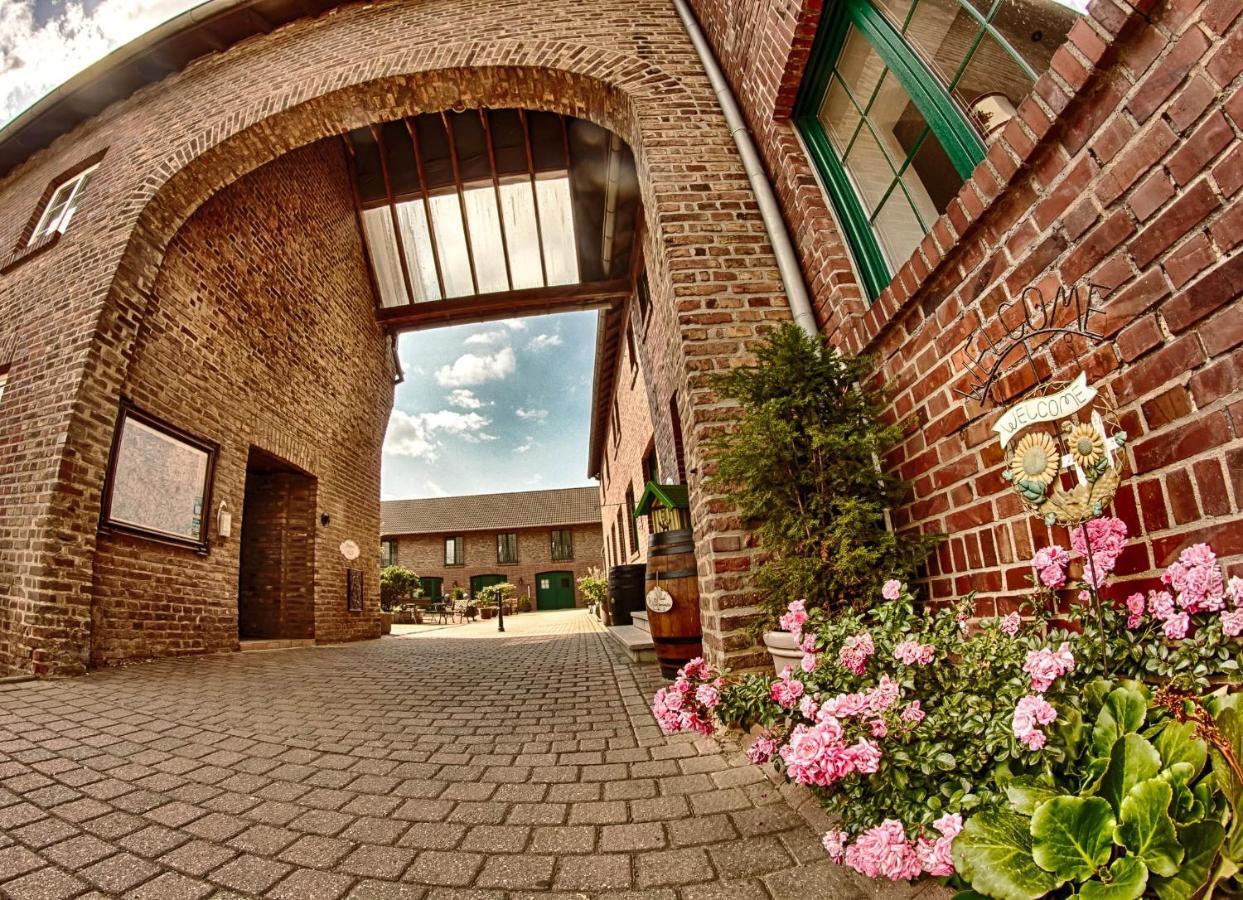 Hotel Landhaus Goddertzhof Erkelenz Exterior foto